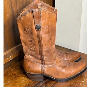 Iris Women's Tan Leather Western Cowboy Boots Size 8 Embossed Floral Cowgirl
